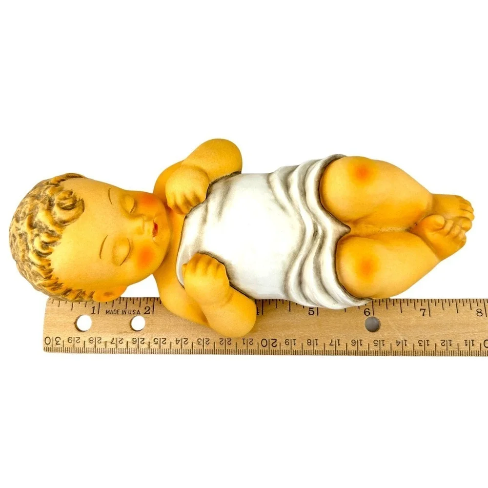 M.J. Hummel Goebel Krippenkind BLESSED CHILD Figurine 7 7/8